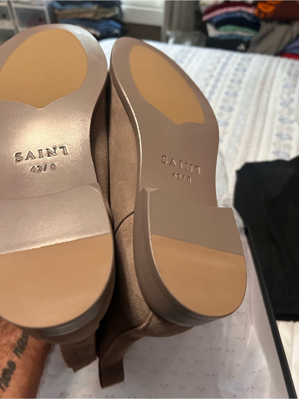 Men's Suede Chukka Boots in Taupe - Picture 14 of 16